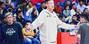 郑永刚：周鹏有成为优秀教练员的潜力 希望大家多给他一些信心