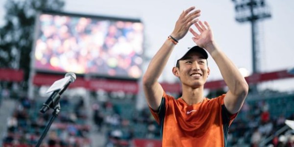 开云APP-昨天，商竣程的自我要求是“能不用手机就不用”