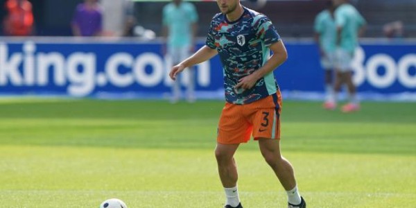 开云APP-【早报】图图，看到了吗，你要的6号位来了